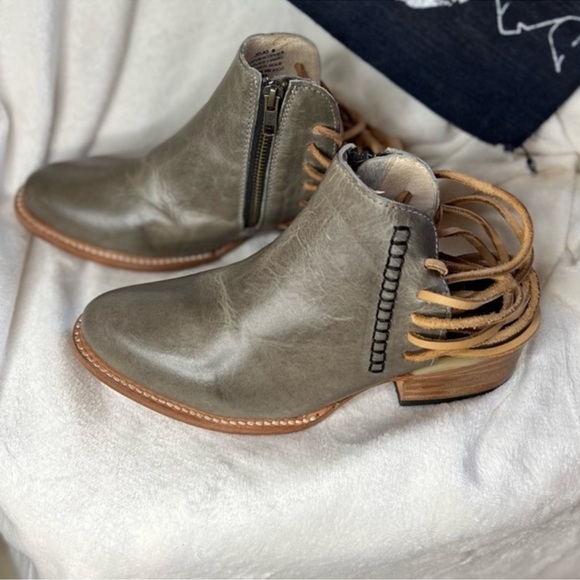 Freebird boots JoJo style size 8 - Picture 3 of 6